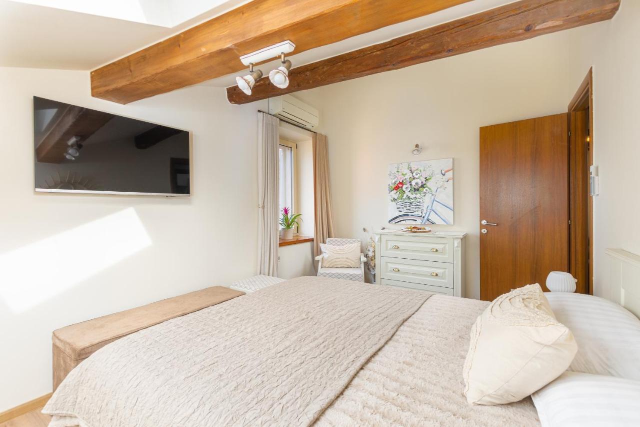 Exclusive Seafront Bacchus Apartment Poreč Exterior foto